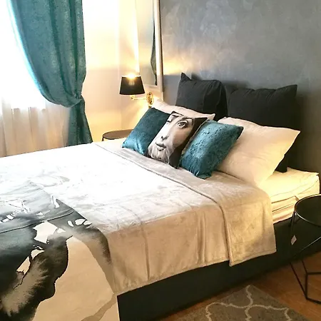 Bed & Breakfast Venice Art Design And *