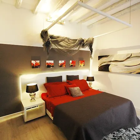 Couette-café Venice Art Design And *