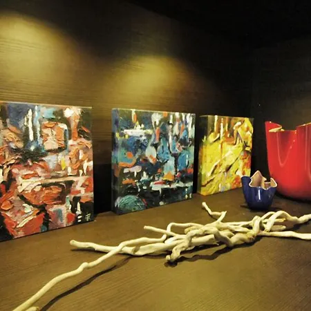 Couette-café Venice Art Design And *