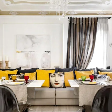 Couette-café Venice Art Design And *